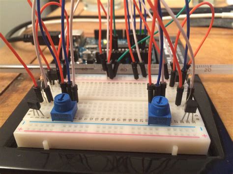Code for Temperature Sensor TMP36 Arduino に対する画像結果
