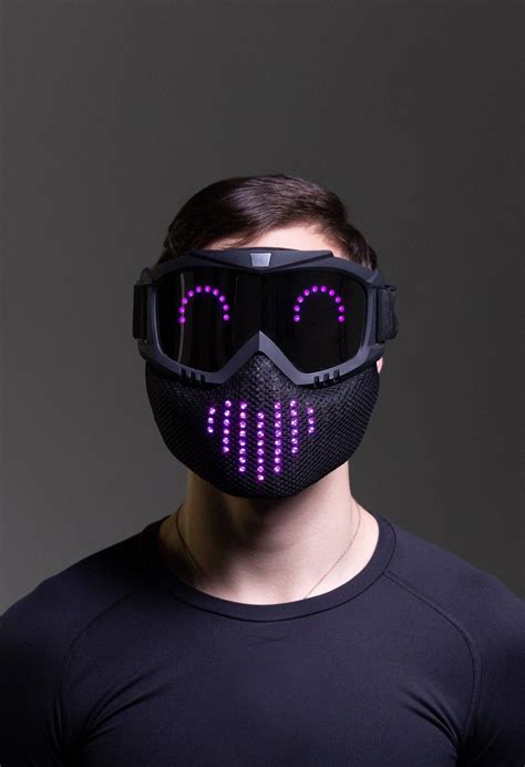 Cool Looking Masks に対する画像結果