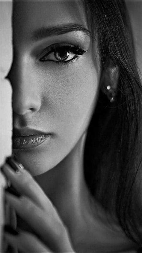 Moodboard – Low key – Vrouw - Kloppics.nl - Jeroen Kloppers Fotografie