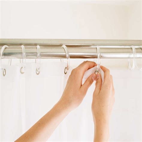 Classy Curtain Hooks に対する画像結果