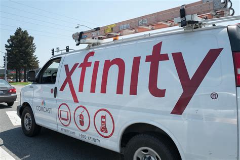 Xfinity Comcast Vans ಗಾಗಿ ಇಮೇಜ್ ಫಲಿತಾಂಶ