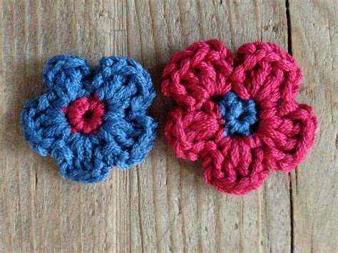 Toradh íomhá ar Simple Crochet Flower Tutorial