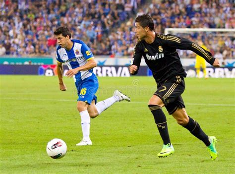 Afbeeldingsresultaten voor Ronaldo Dribble