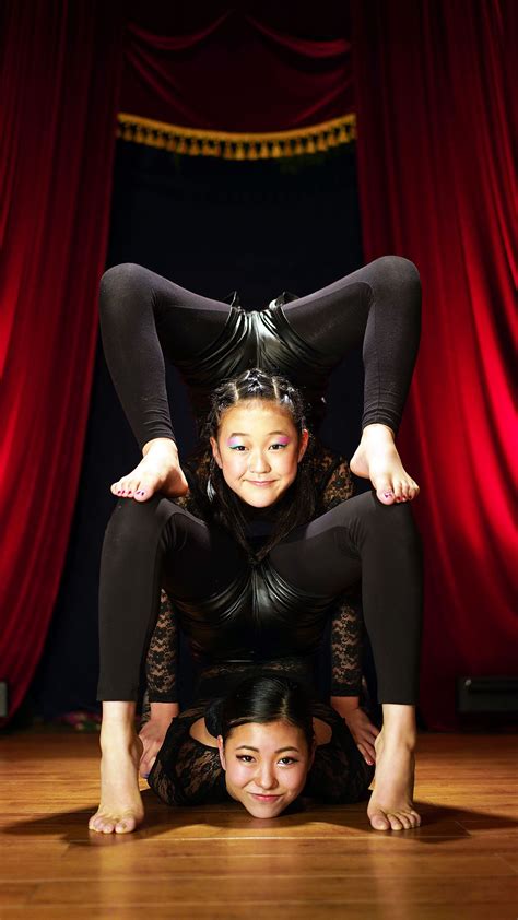 Contortion Box Acts に対する画像結果