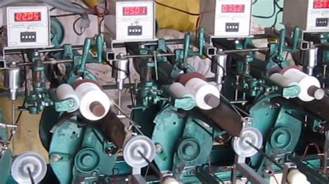 Afbeeldingsresultaten voor How to Use a Cone Thread Spool On Your Home Sewing Machine