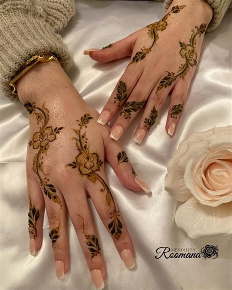 Henna designs for Eid | Henna tatoeage ontwerpen, Henna patronen, Henna ...