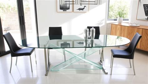 Afbeeldingsresultaten voor Oval Glass Dining Table