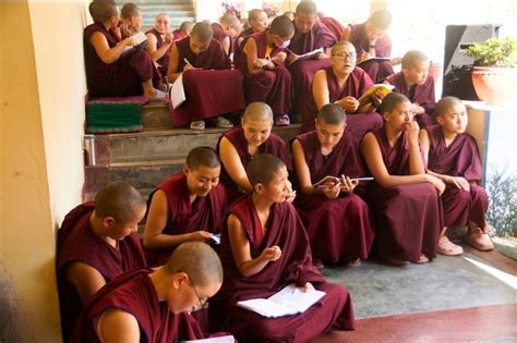 Toradh íomhá ar Monk Kamen High-Rise Invasion