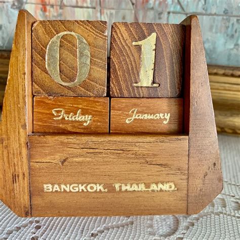 Old Desk Calendar に対する画像結果