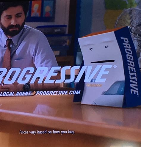 Progressive Insurance Box Actor に対する画像結果