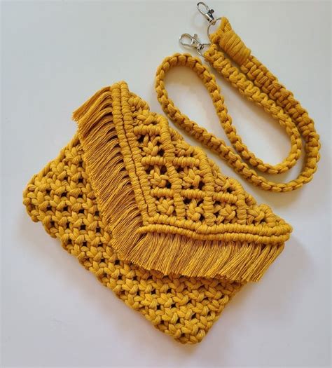 Afbeeldingsresultaten voor Macrame Purse Patterns Free