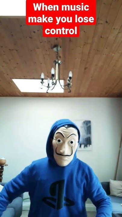 Toradh íomhá ar Music Make You Lose Control Roblox ID Code