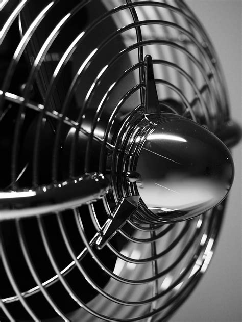 Toradh íomhá ar Fan Face Rotating How to Turn Off