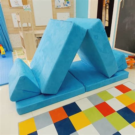 Afbeeldingsresultaten voor Sofa Turquoise