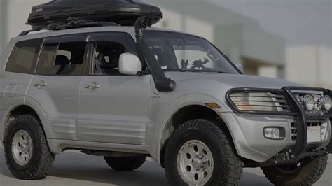 Toradh íomhá ar Side Window Deflector Installation