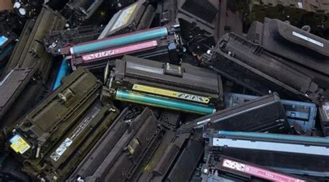 Empty Printer Labels എന്നതിനുള്ള ഇമേജ് ഫലം