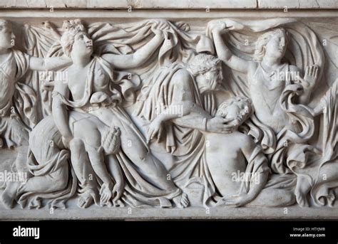 Afbeeldingsresultaten voor Apollo Killing Python