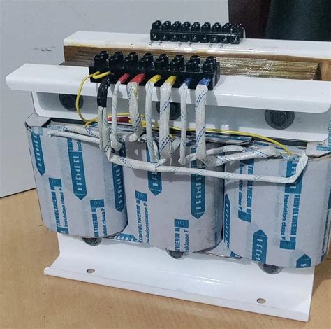 Toradh íomhá ar 3 Phase Isolation Transformer