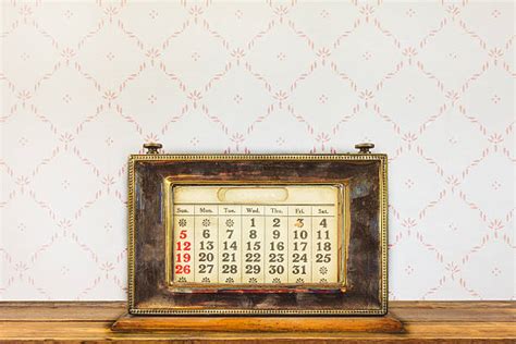 Old Desk Calendar に対する画像結果