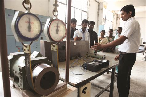 Electrical/Electronic Engineering に対する画像結果