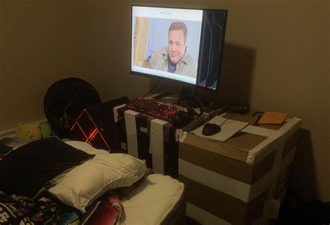 Toradh íomhá ar Horrible PC Setups