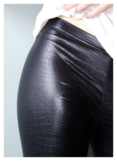 Afbeeldingsresultaten voor Female Reproductive System Internal and External