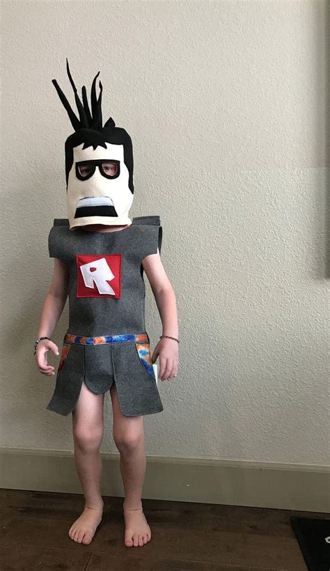Roblox Character Costume に対する画像結果
