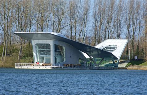 Toradh íomhá ar Explosive Forming Process