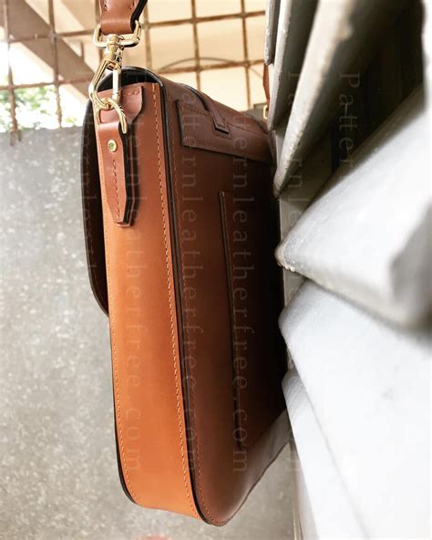 Toradh íomhá ar Leather Messenger Bag Pattern