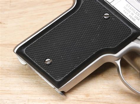 Afbeeldingsresultaten voor AMT Backup 45 Detonics