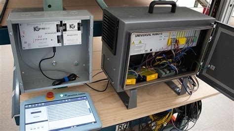 Universal Robot Controller に対する画像結果