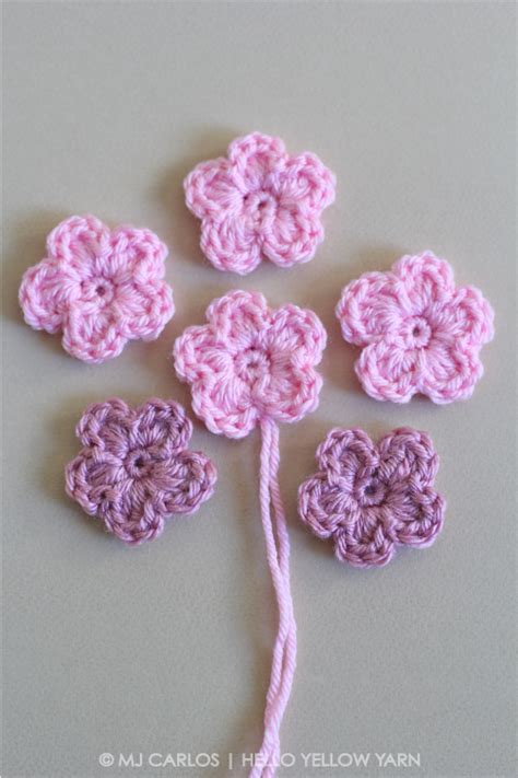 Toradh íomhá ar Simple Crochet Flower Tutorial
