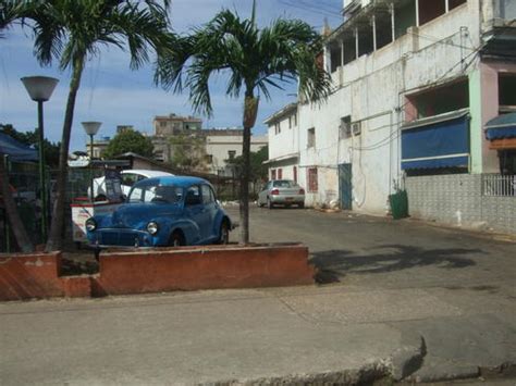 Morris Minor Cuba に対する画像結果
