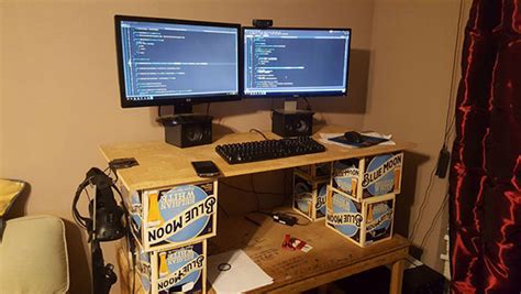 Toradh íomhá ar Horrible PC Setups