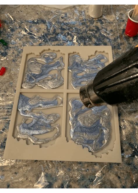 Geode Coaster Resin Tutorial に対する画像結果