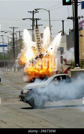 Terminator Explosion Scene に対する画像結果