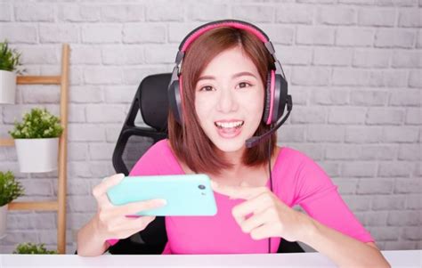 Toradh íomhá ar How to Make Merch On Roblox