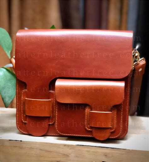 Toradh íomhá ar Leather Messenger Bag Pattern