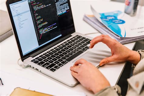 تصویر کا نتیجہ برائے Free Programming Courses for Beginners