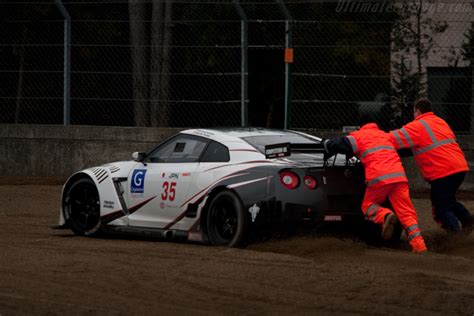 Afbeeldingsresultaten voor Nissan GT-R Chassis