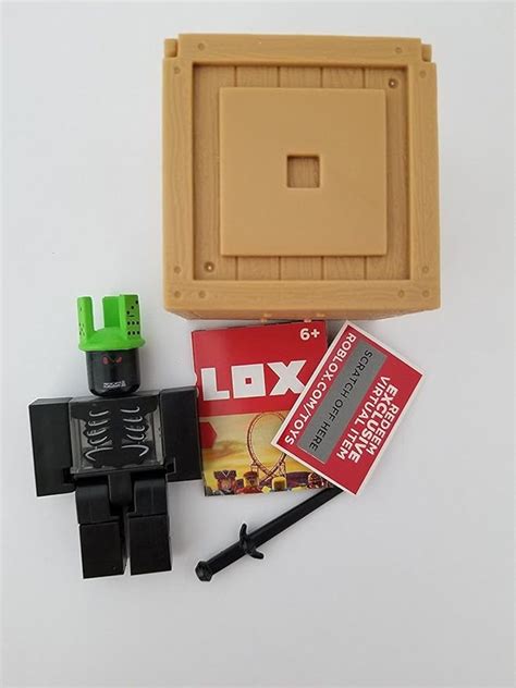 Roblox Minifigures Series 2 に対する画像結果