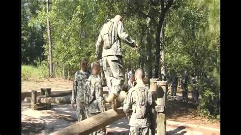 Résultat d’images pour Basic Combat Training Course