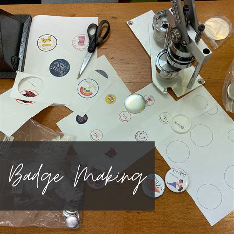 Toradh íomhá ar Badge Making Activity