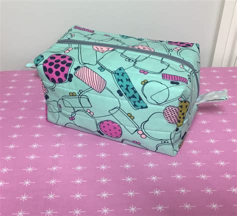 Toradh íomhá ar Cosmetic Bag Sewing Pattern