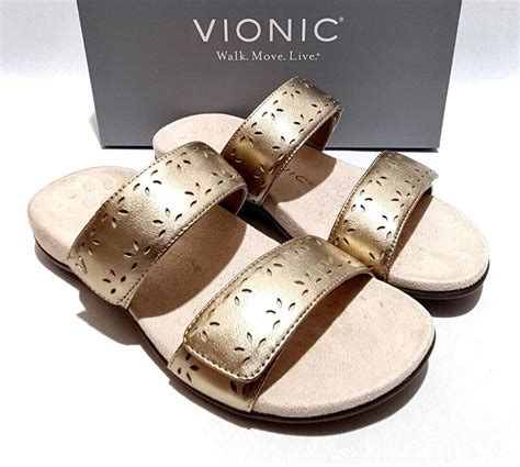 Afbeeldingsresultaten voor Vionic Wide Width Sandals