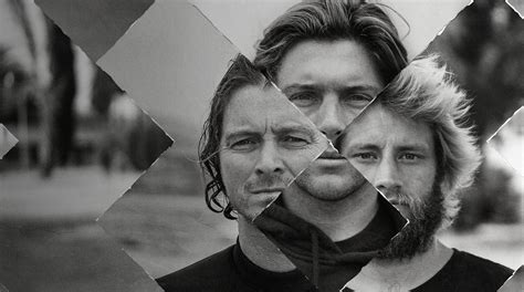 Toradh íomhá ar Stack of 805 Beer Cases