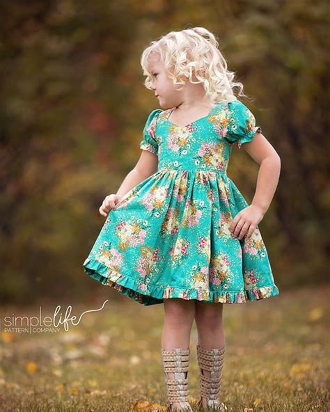 Afbeeldingsresultaten voor Toddler Dress Patterns