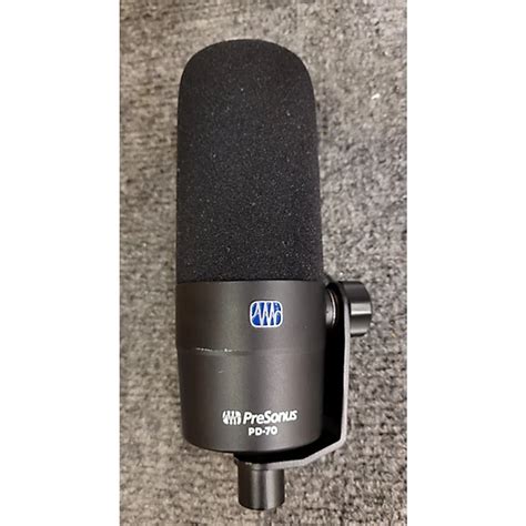 Toradh íomhá ar Dynamic Microphone with PreSonus AudioBox