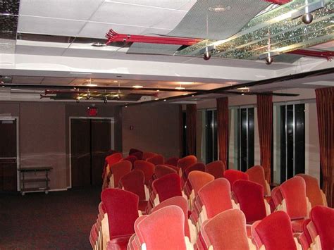 World Trade Center Interior के लिए छवि परिणाम