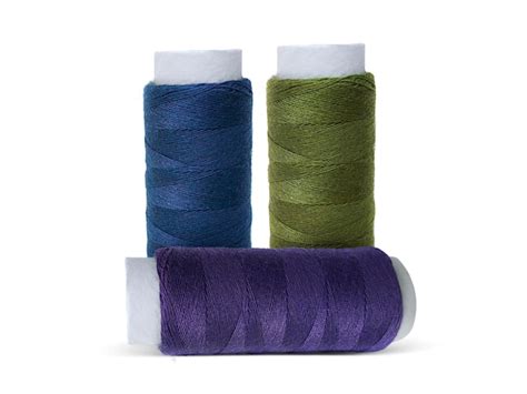 Toradh íomhá ar Cartoon Spool of Thread Transparent Background